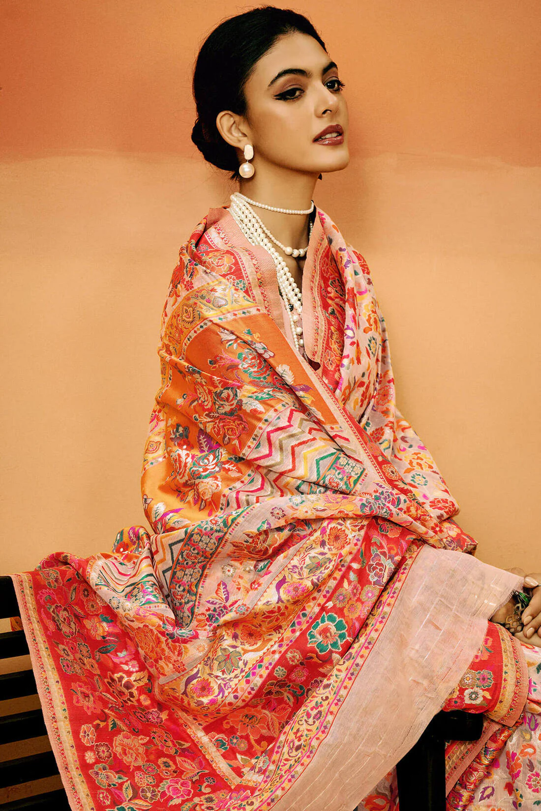 Adoring Pink Pashmina Saree With Sophisticated Blouse Piece - Image 2