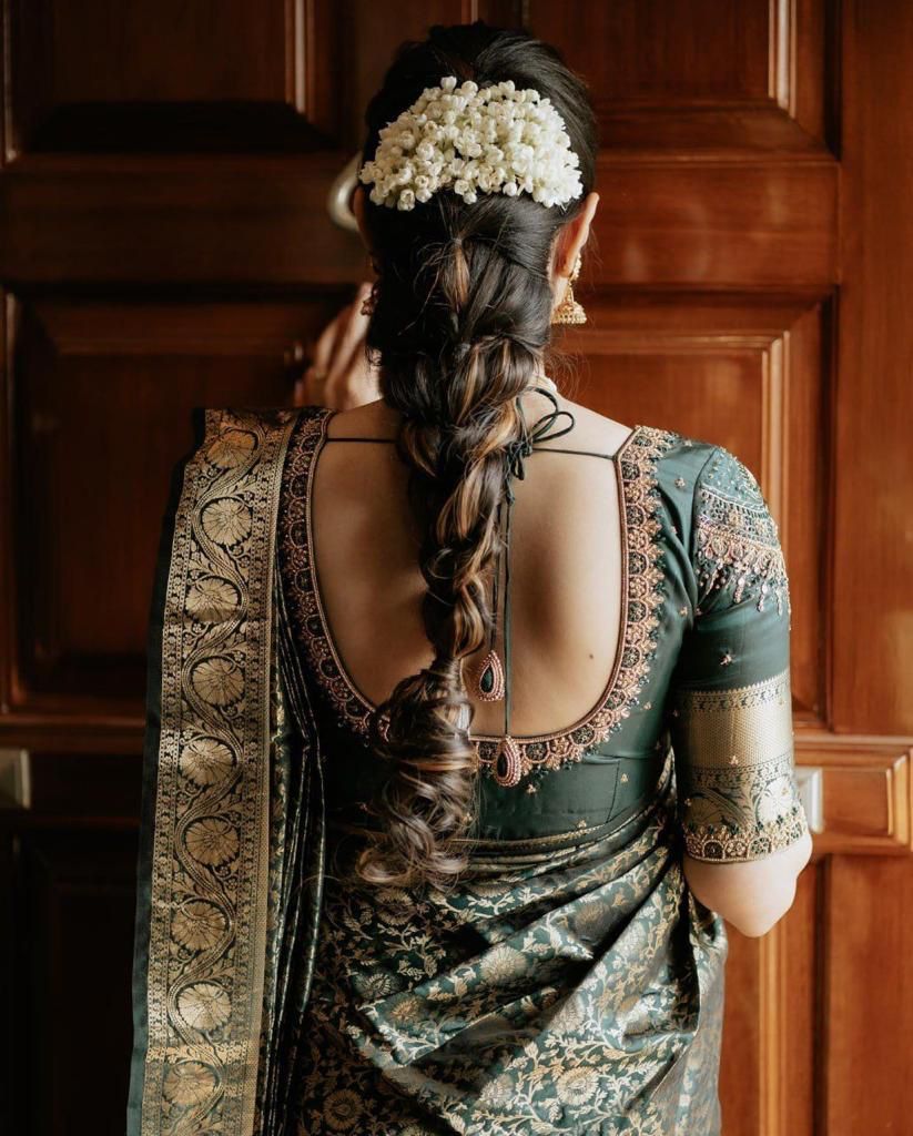 Adorning Dark Green Soft Silk Saree With Hypnotic Blouse Piece - Image 3