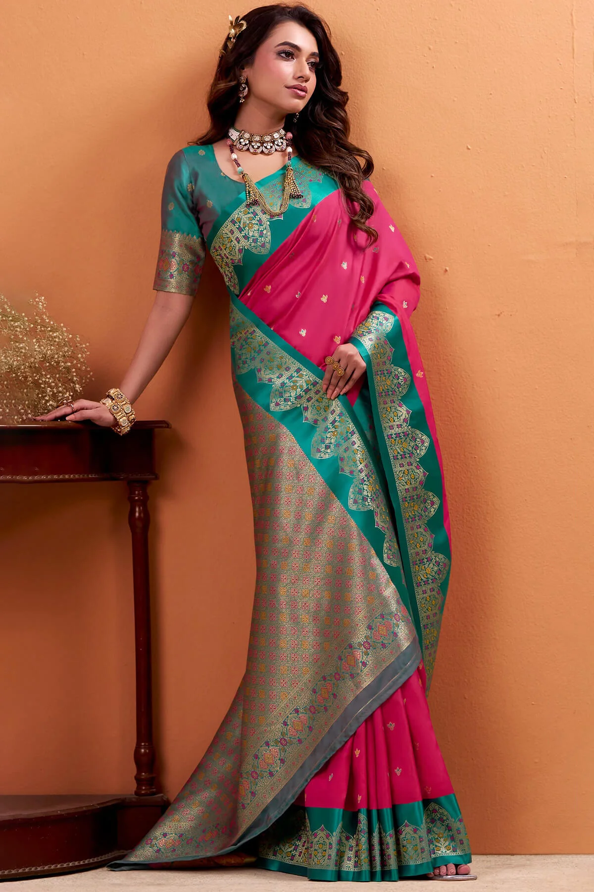 Adorning Dark Pink Banarasi Satin Silk Saree With Fragrant Blouse - Image 3