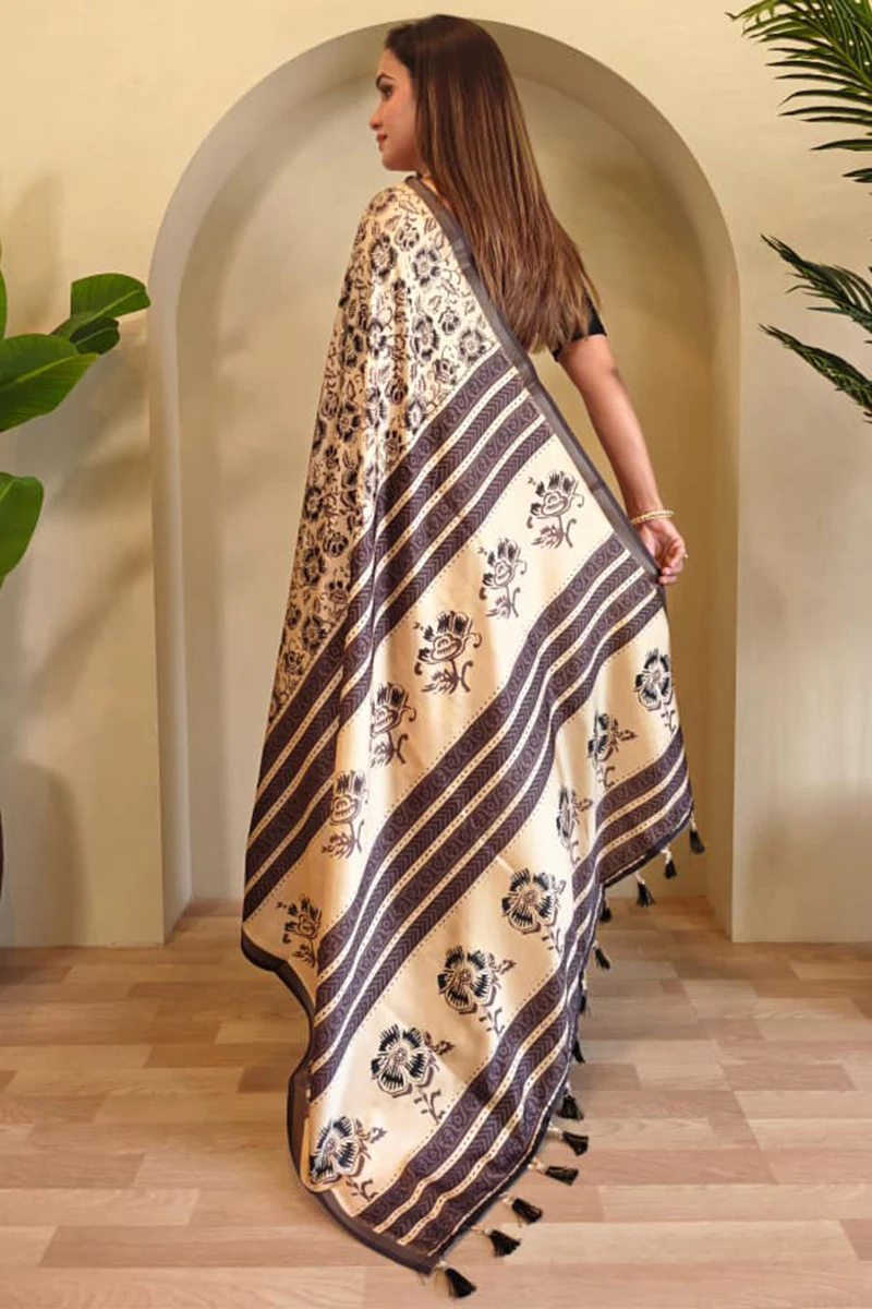 Ailurophile Beige Viscose Dola Silk Printed Saree With Wonderful Blouse Piece - Image 5