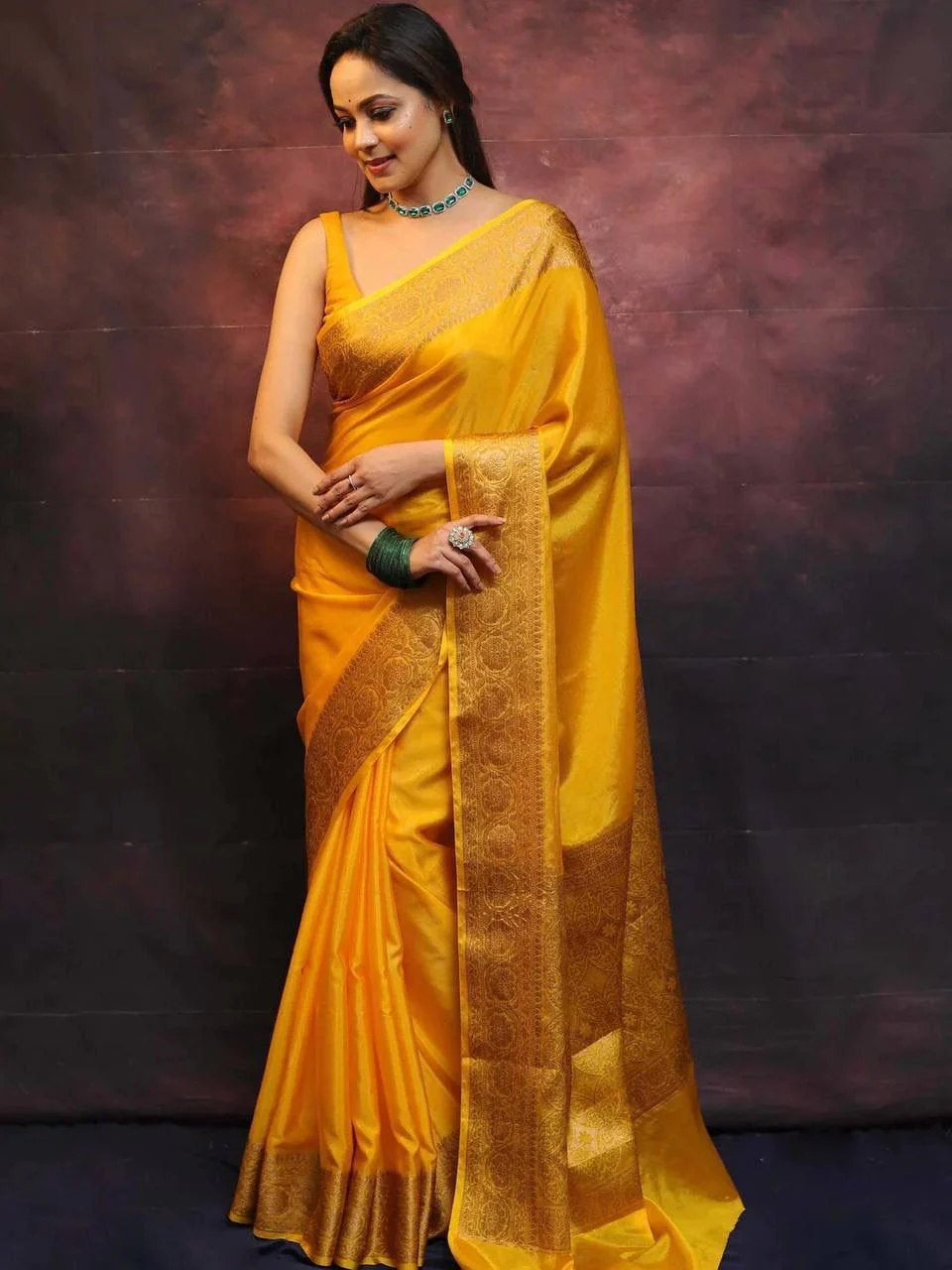 Ailurophile Yellow Soft Silk Saree With Demesne Blouse Piece - Image 4