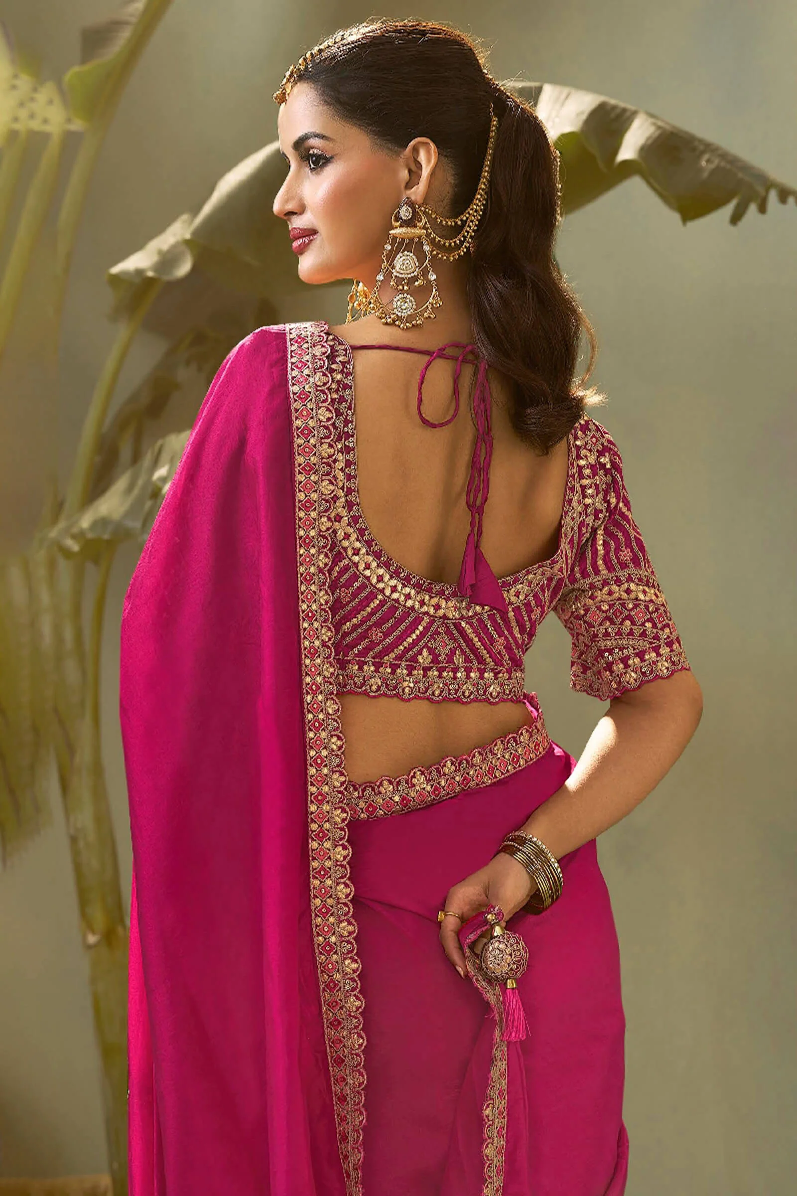 Alluring Dark Pink Soft Silk Embroidery Work Saree With Amiable Blouse Piece - Image 5