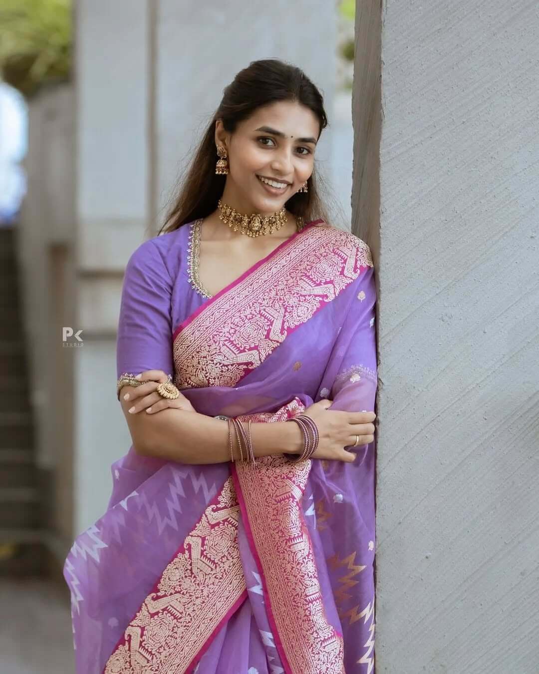 Alluring Lavender Cotton Silk Saree With Stylish Blouse Piece - Image 3