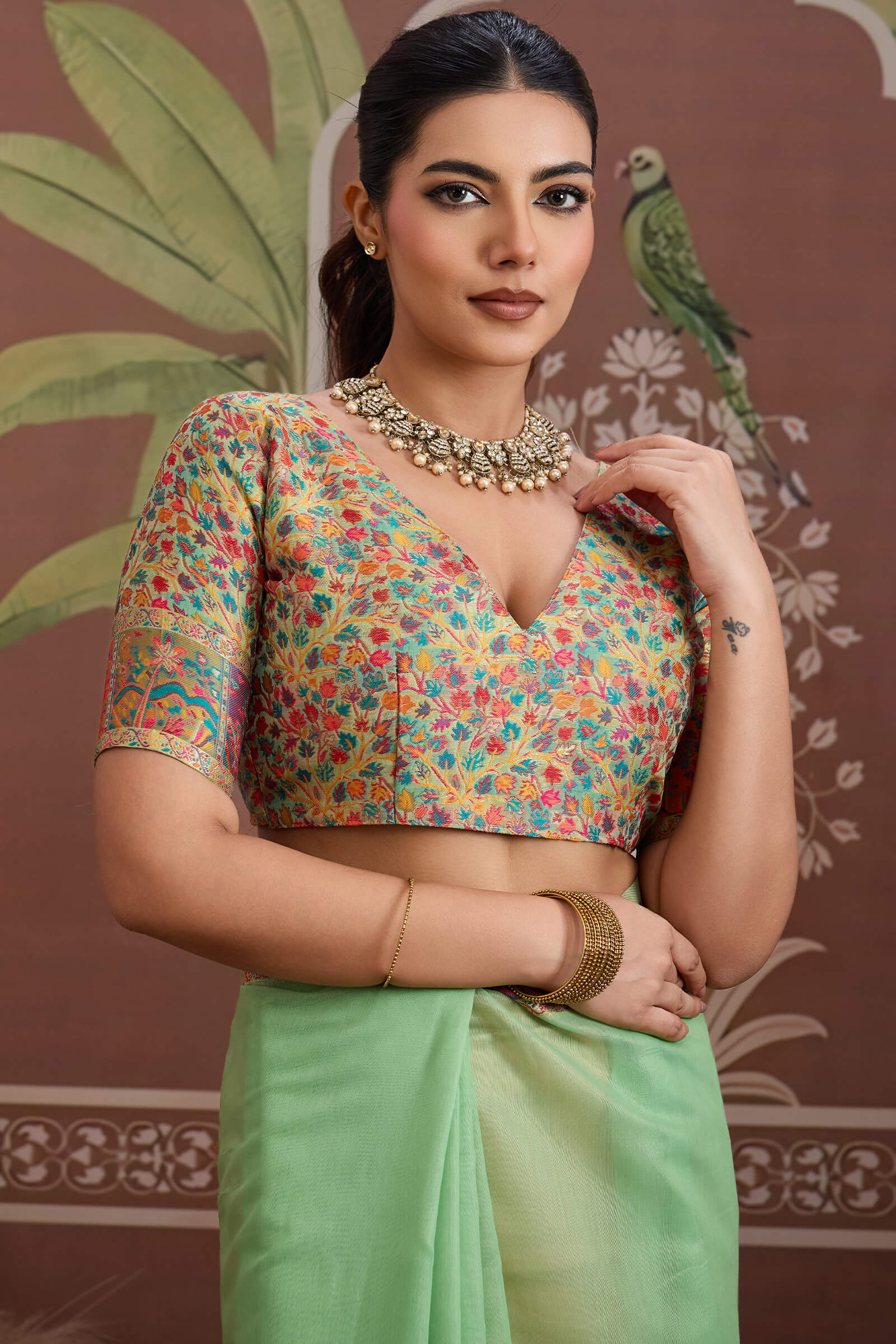 Alluring Pista Pashmina saree With Nebula Blouse Piece - Image 4