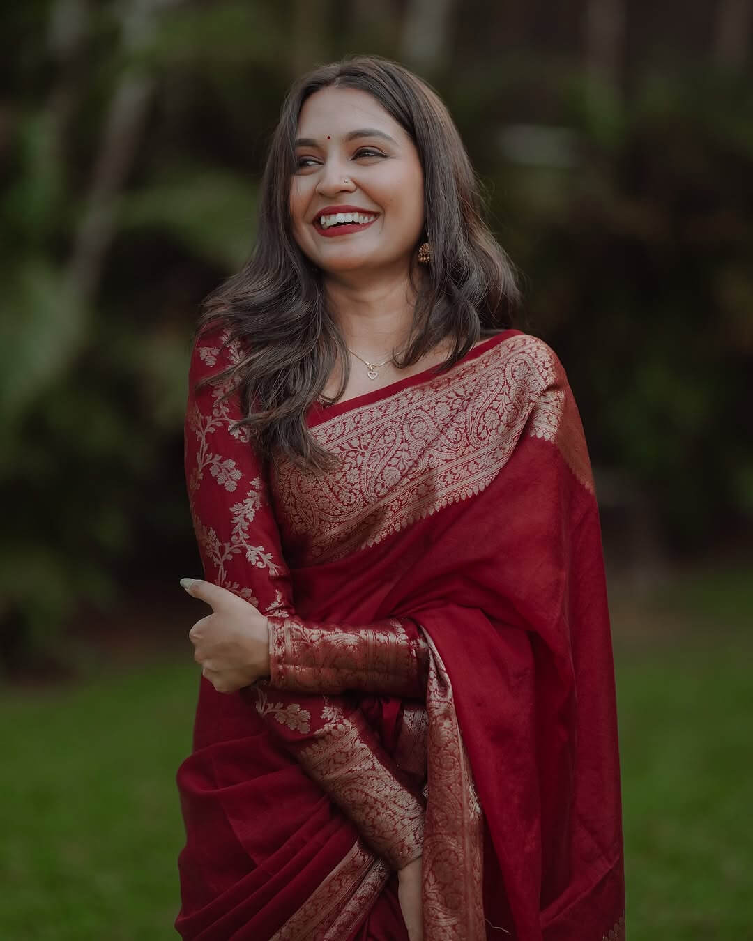 Amazing Maroon Soft Silk Saree With Rhapsody Blouse Piece - Image 5