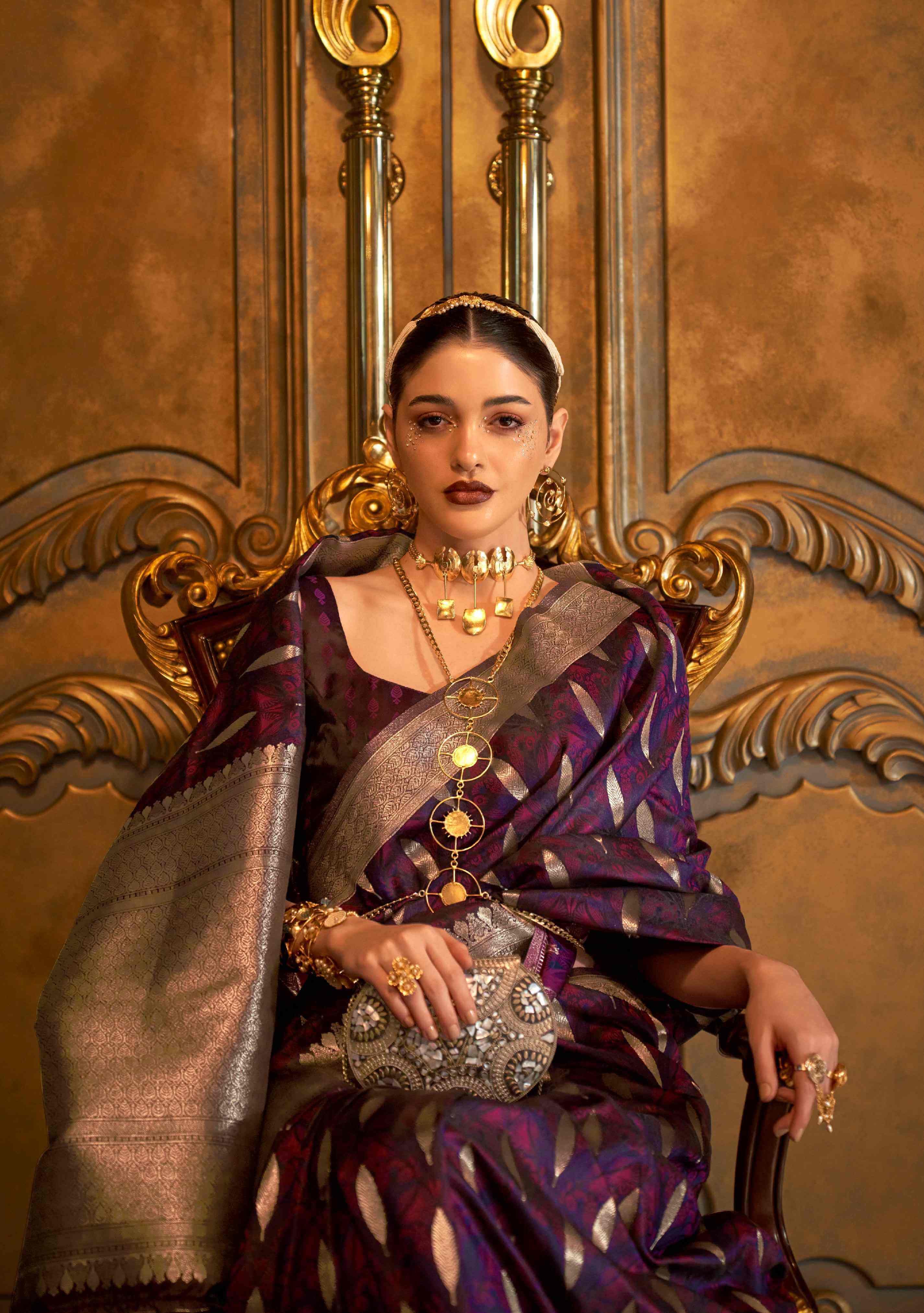 Amazing Purple Soft Banarasi Silk Saree With Staring Blouse Piece - Image 2
