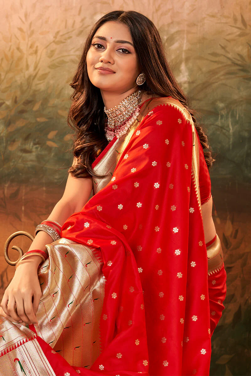 Amazing Red Paithani Silk Saree With Sizzling Blouse Piece - Image 2