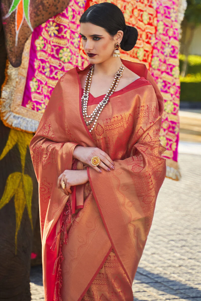 Amiable Red Kanjivaram Silk Saree With Incomparable Blouse Piece - Image 2