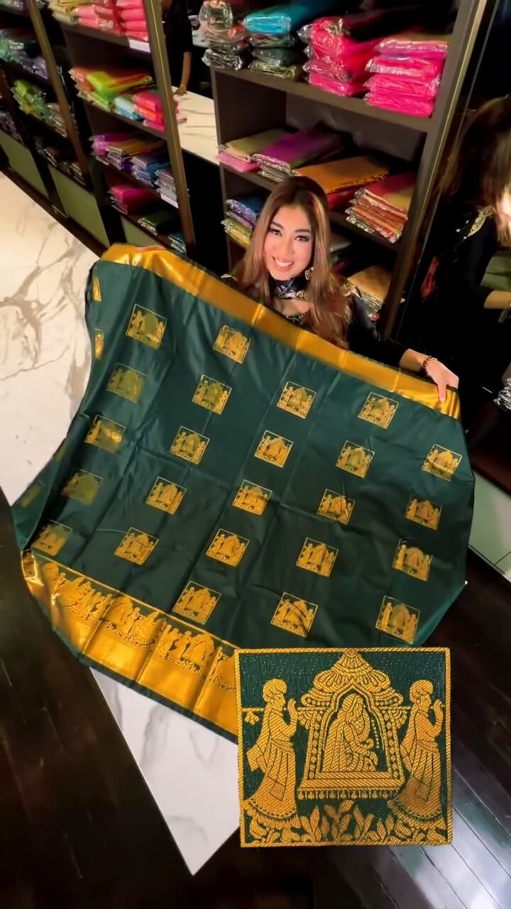 Angelic Dark Green Soft Banarasi Silk Saree With Deserving Blouse Piece - Image 4