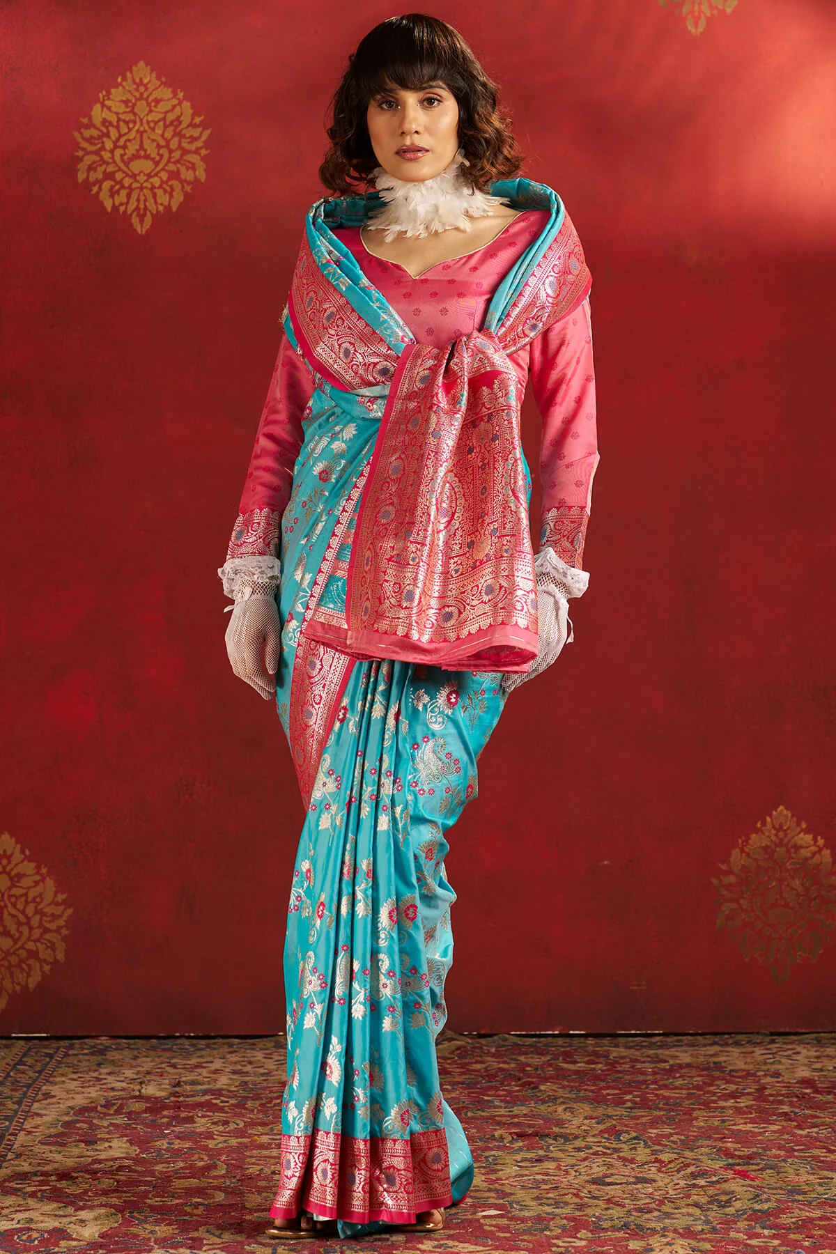 Arresting Turquoise Pure Zari Weaving Banarasi Silk Saree With Mesmerising Blouse Piece - Image 3