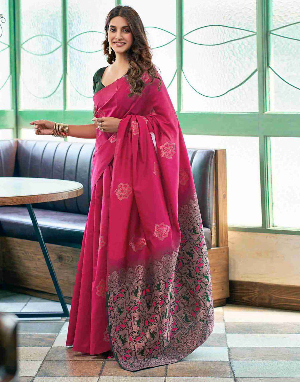 Attractive Dark Pink Soft Silk Saree With Wonderful Blouse Piece - Image 3