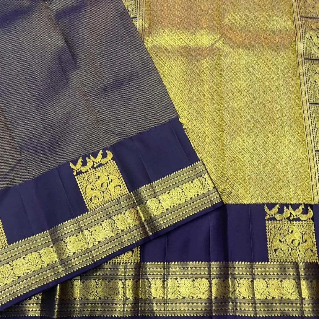 Beauteous Navy Blue Pure Zari Weaving Banarasi Silk Saree With Engaging Blouse Piece - Image 2