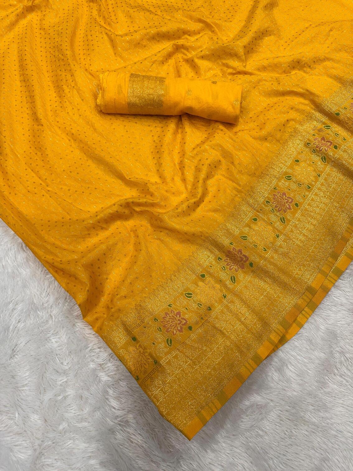 Beautiful Yellow Soft Banarasi Silk Saree With Snazzy Blouse Piece - Image 4