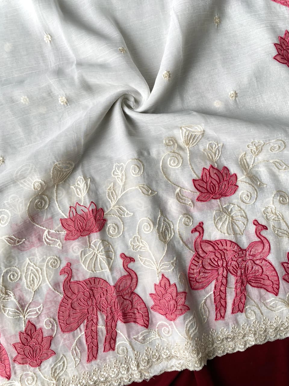 Beautiful Off White Embroidery Work Crush Silk Saree With Effulgent Blouse Piece - Image 3