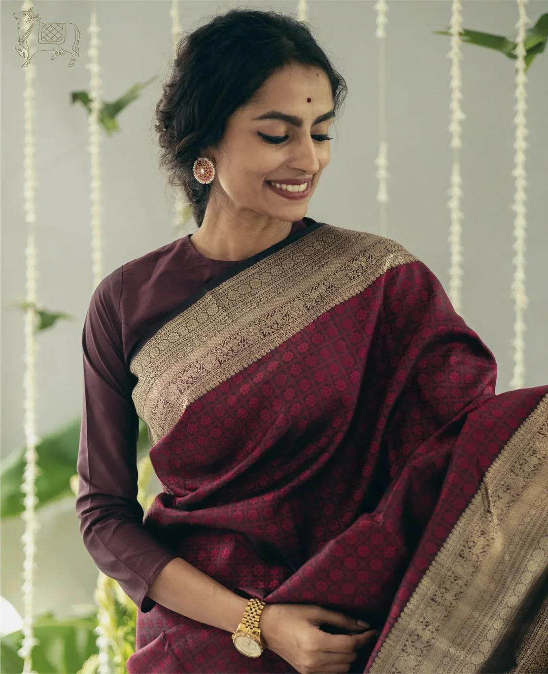 Beautiful Wine Soft Silk Saree With Precious Blouse Piece - Image 5