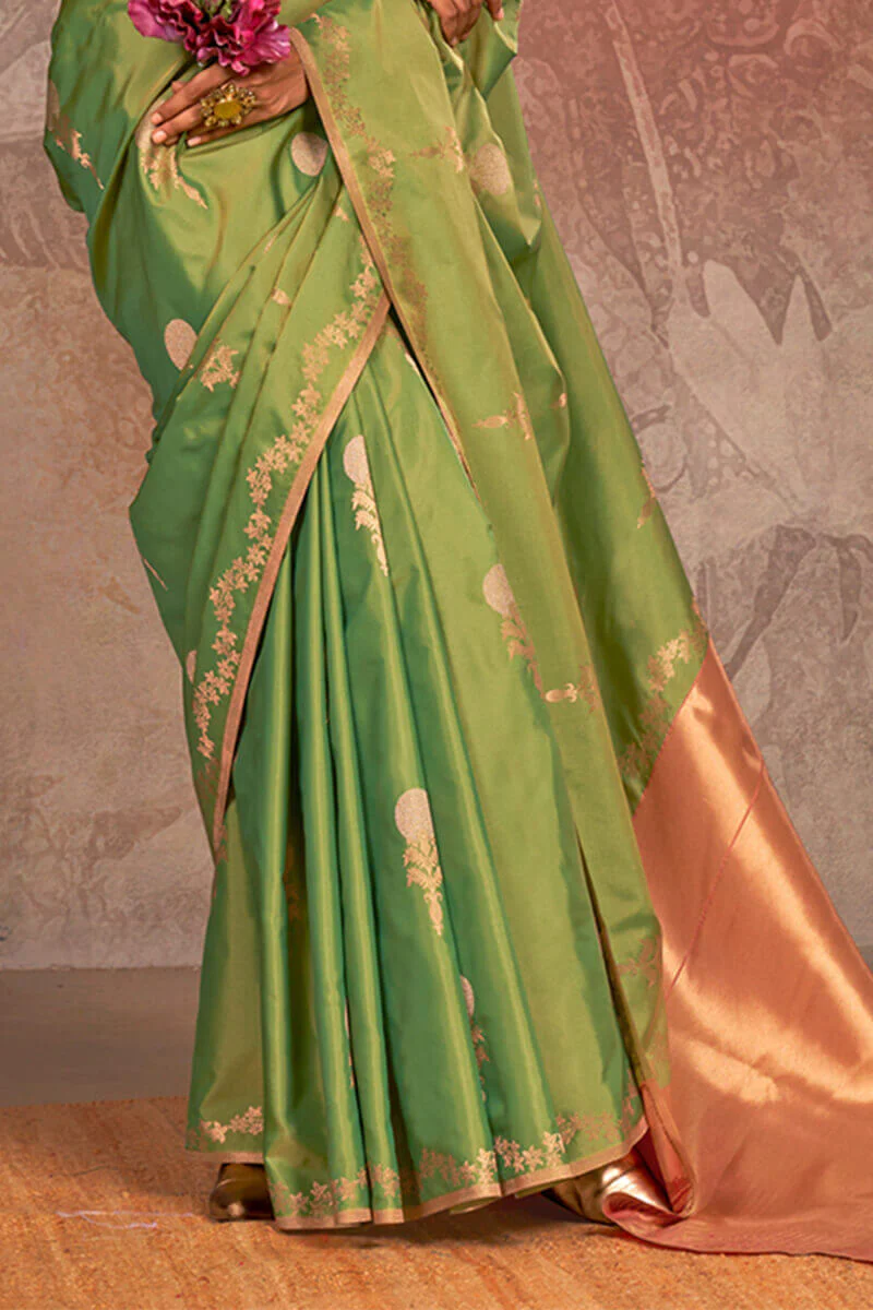 Beleaguer Green Two Tone Soft Banarasi Silk Saree With Resonant Blouse - Image 3