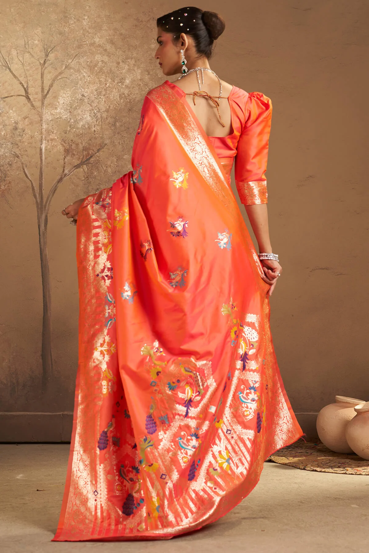 Beleaguer Peach Pure Zari Weaving Banarasi Silk Saree With Fancifull Blouse Piece - Image 5