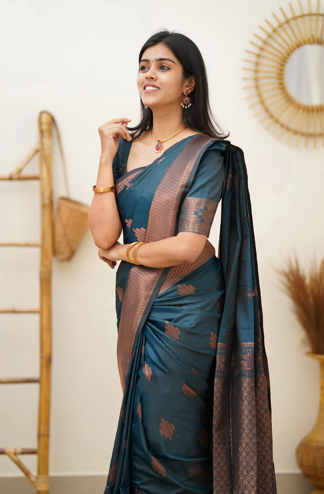 Beleaguer Rama Soft Silk Saree With Dissemble Blouse Piece - Image 7