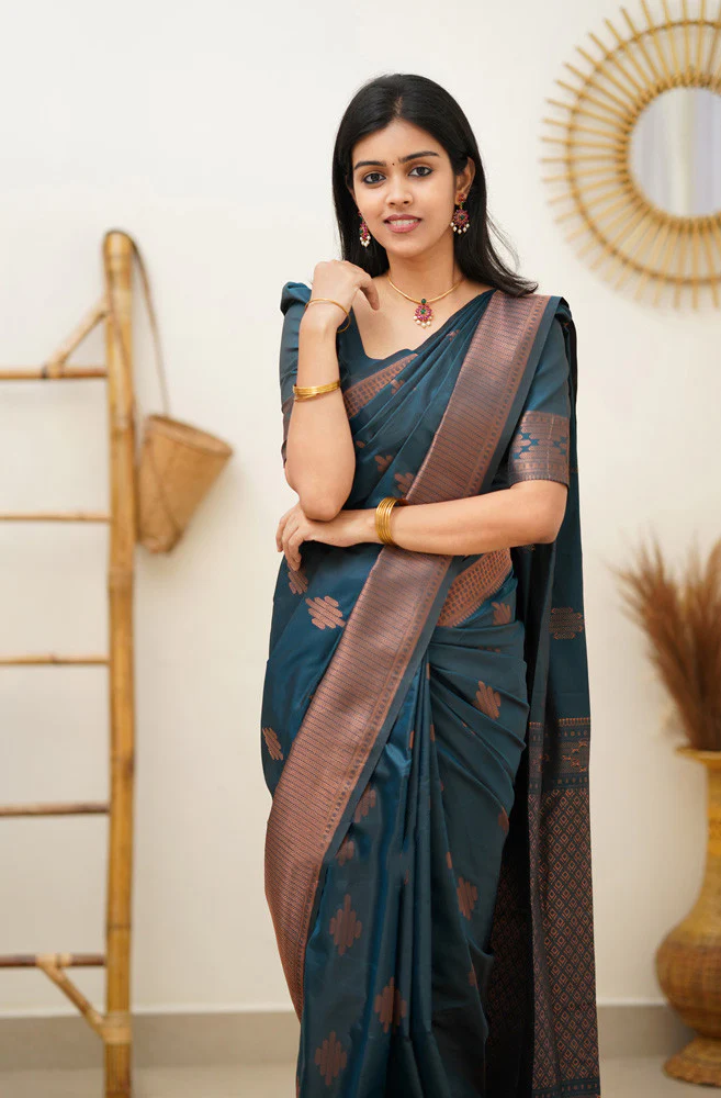 Beleaguer Rama Soft Silk Saree With Dissemble Blouse Piece - Image 8