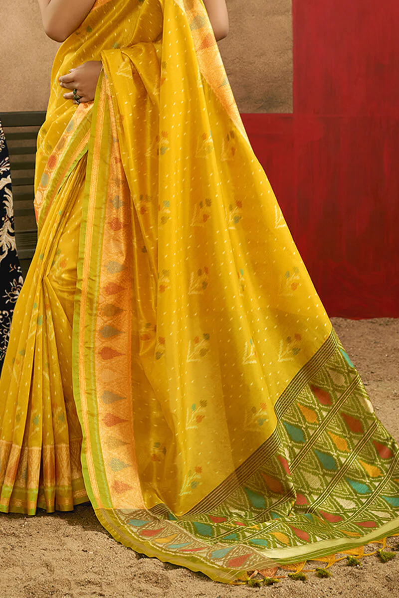 Blissful Yellow Soft Banarasi Silk Saree With Whimsical Blouse Piece - Image 4