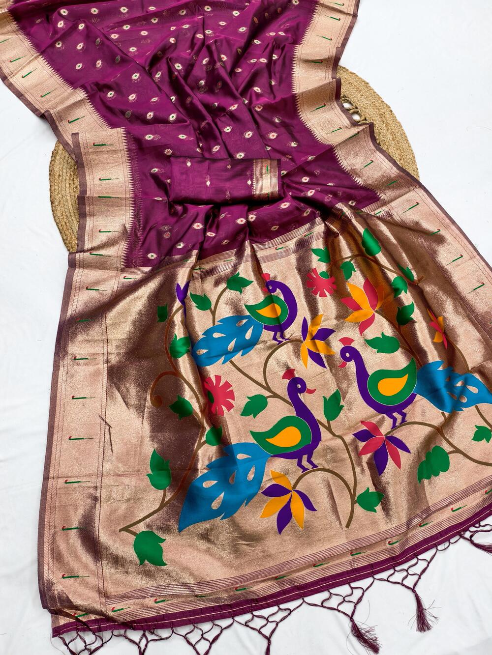 Blooming Purple Paithani Silk Saree With Pleasurable Blouse Piece - Image 2