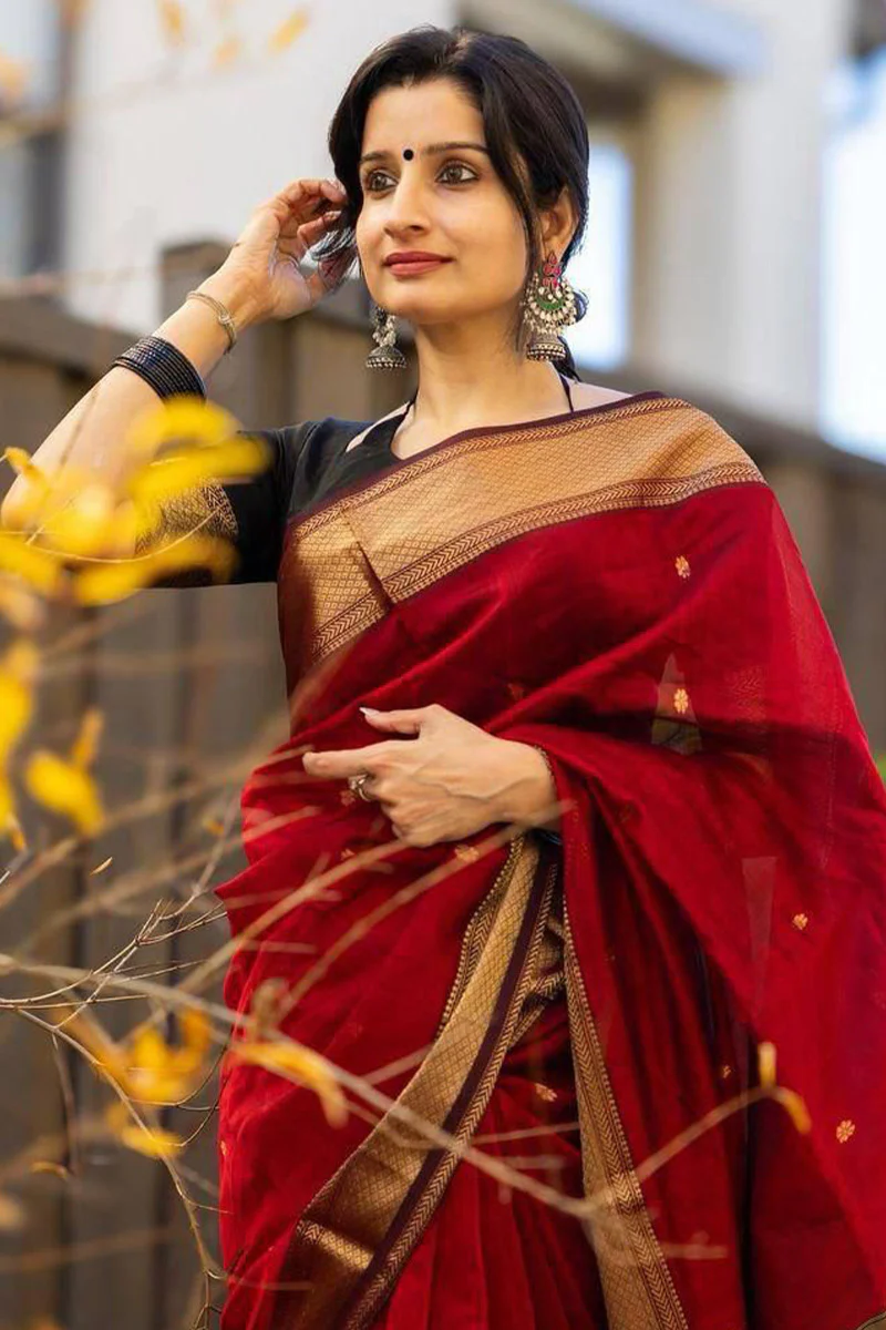 Blooming Red Cotton Silk Saree With Wonderful Blouse Piece - Image 3