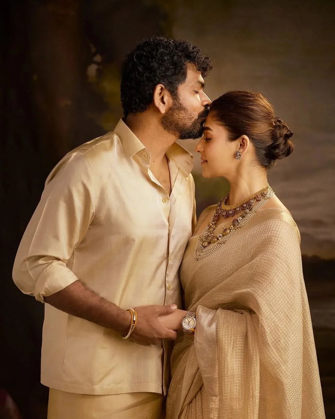 Bollywood Style Beige Soft Tissue Silk Saree With Imaginative Blouse Piece - Image 8