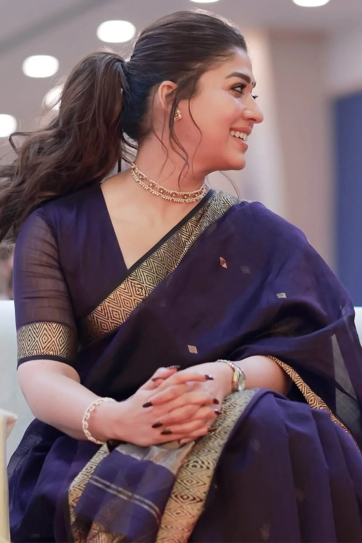 Bollywood Style Purple Cotton Silk Saree With Majestic Blouse Piece - Image 4