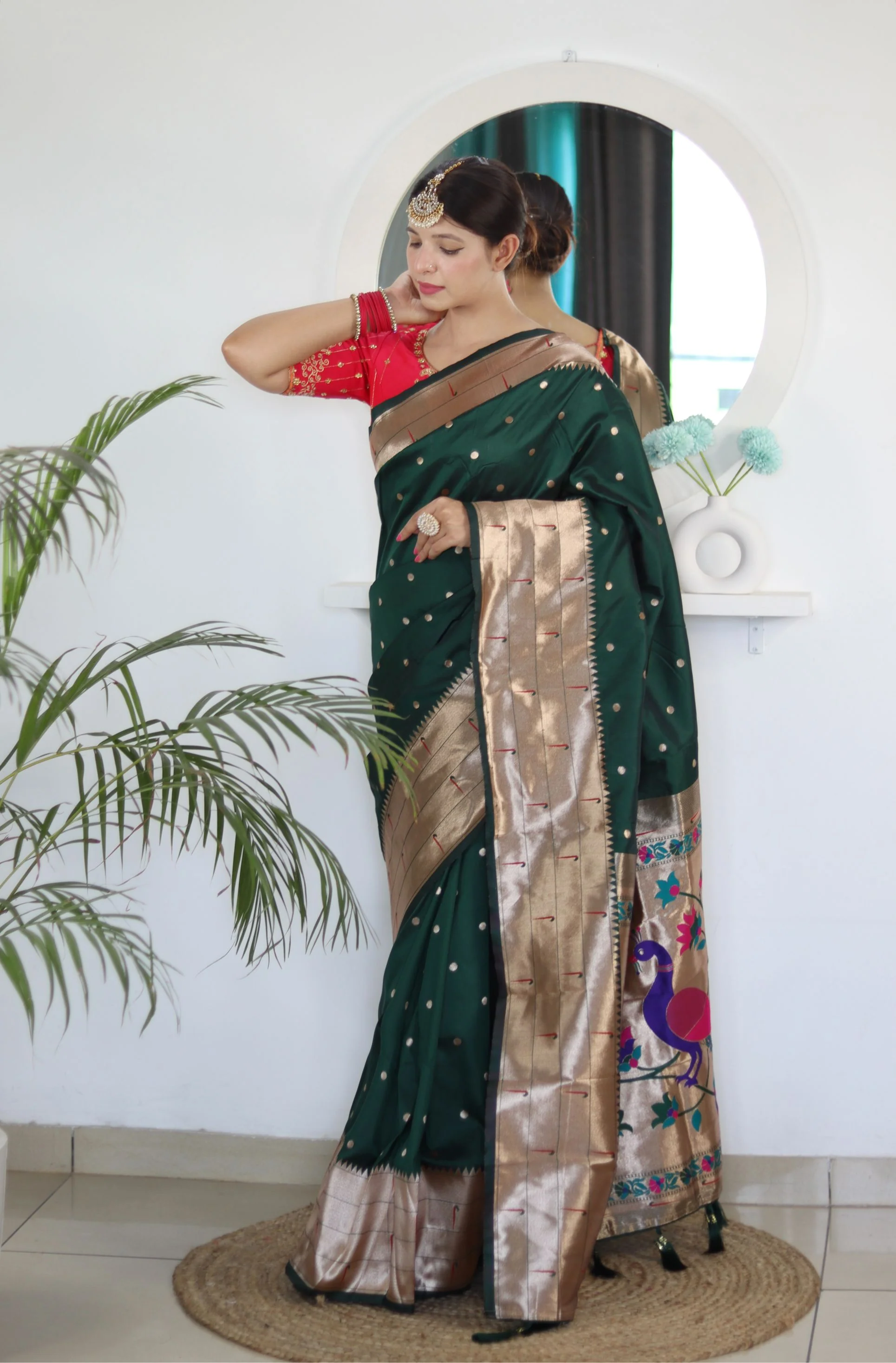 Breathtaking Dark Green Paithani Silk Saree With Majesty Blouse Piece - Image 4