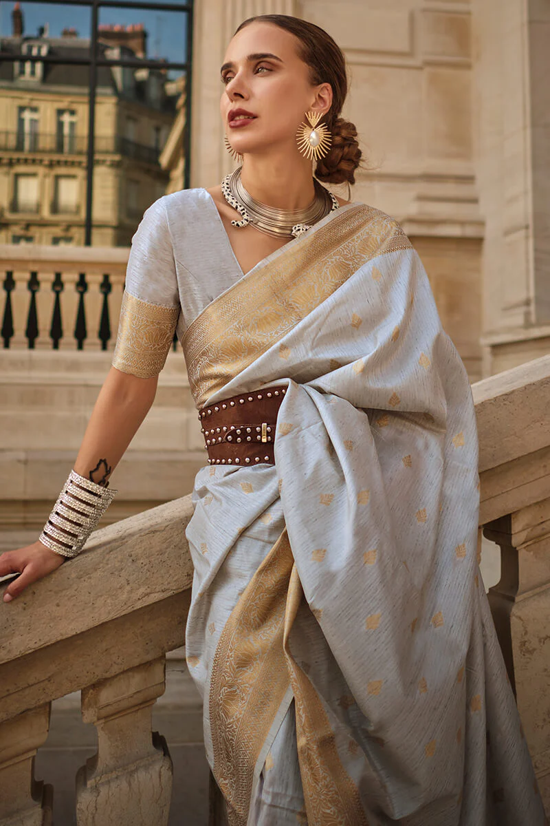 Breathtaking Grey Soft Banarasi Silk Saree With Opulent Blouse Piece - Image 2