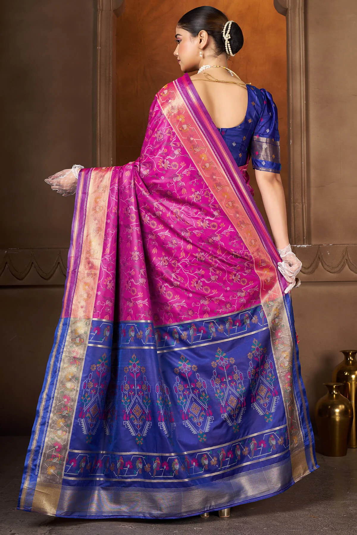 Breathtaking Magenta Paithani Silk Saree With Gossamer Blouse Piece - Image 5