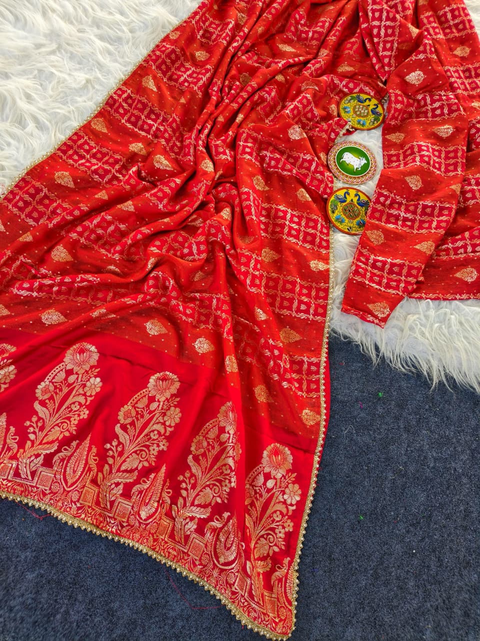 Brood Red Banarasi Dola Silk Saree With Adorable Blouse Piece - Image 3