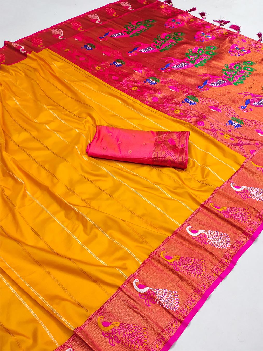 Brood Yellow Paithani Silk Saree With Ebullience Blouse Piece - Image 6