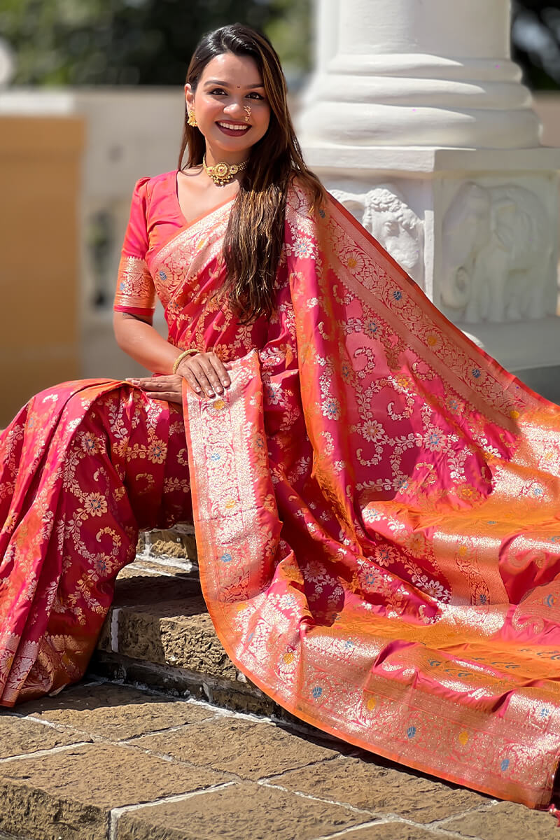 Bucolic Red Soft Banarasi Silk Saree With Conflate Blouse Piece - Image 4