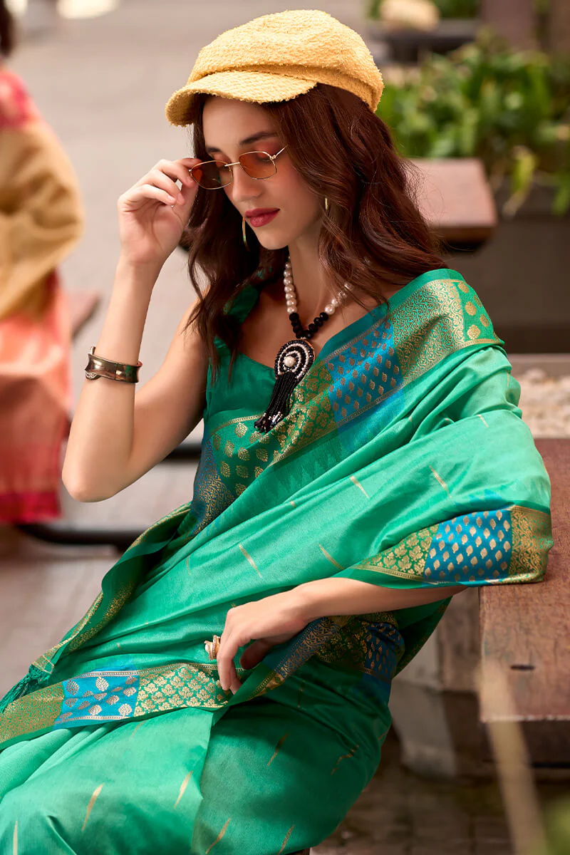 Capricious Sea Green Soft Banarasi Silk Saree With Charming Blouse Piece - Image 4