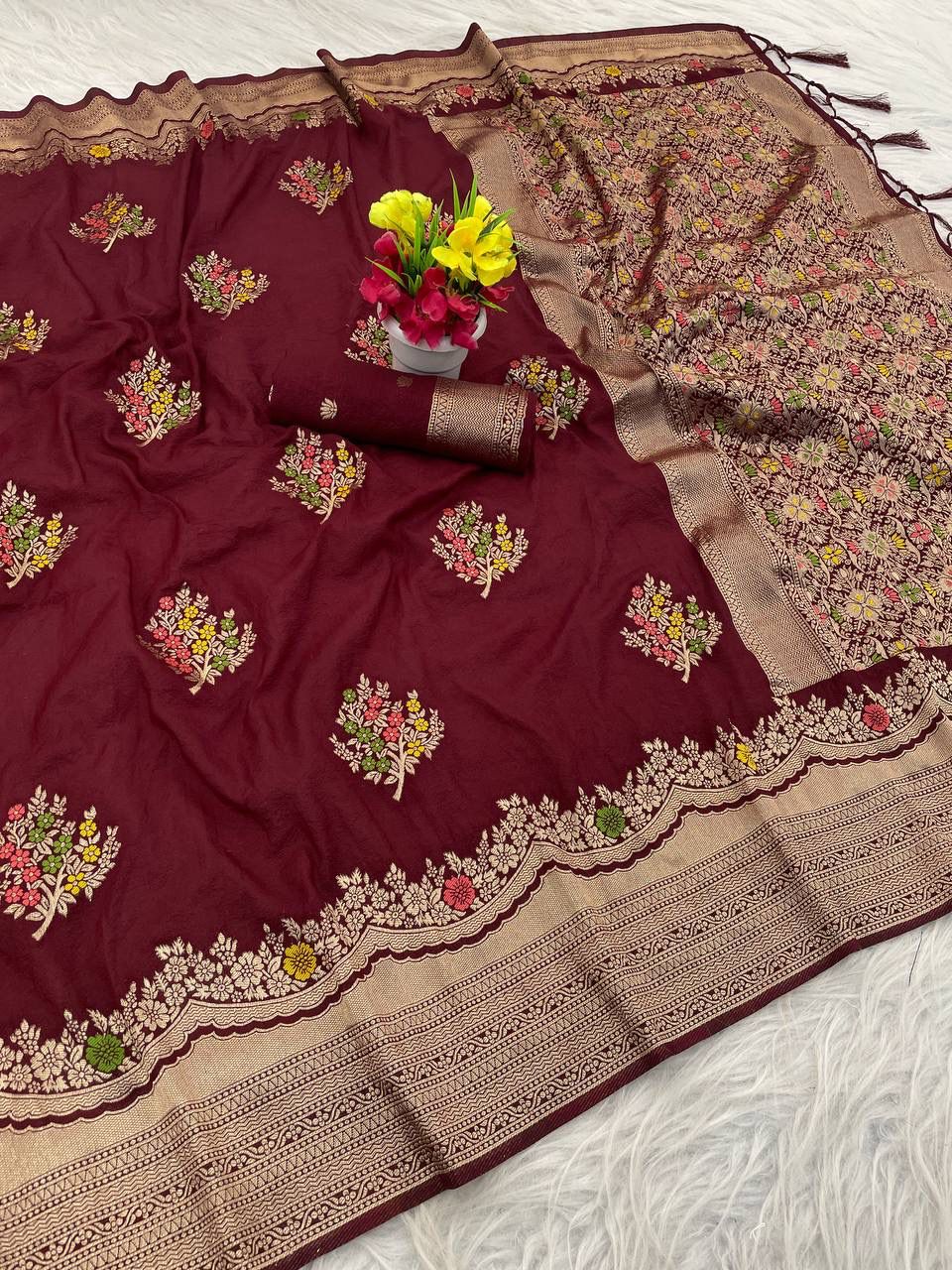 Charming Maroon Banarasi Georgette Silk Saree With Panoply Blouse Piece - Image 2
