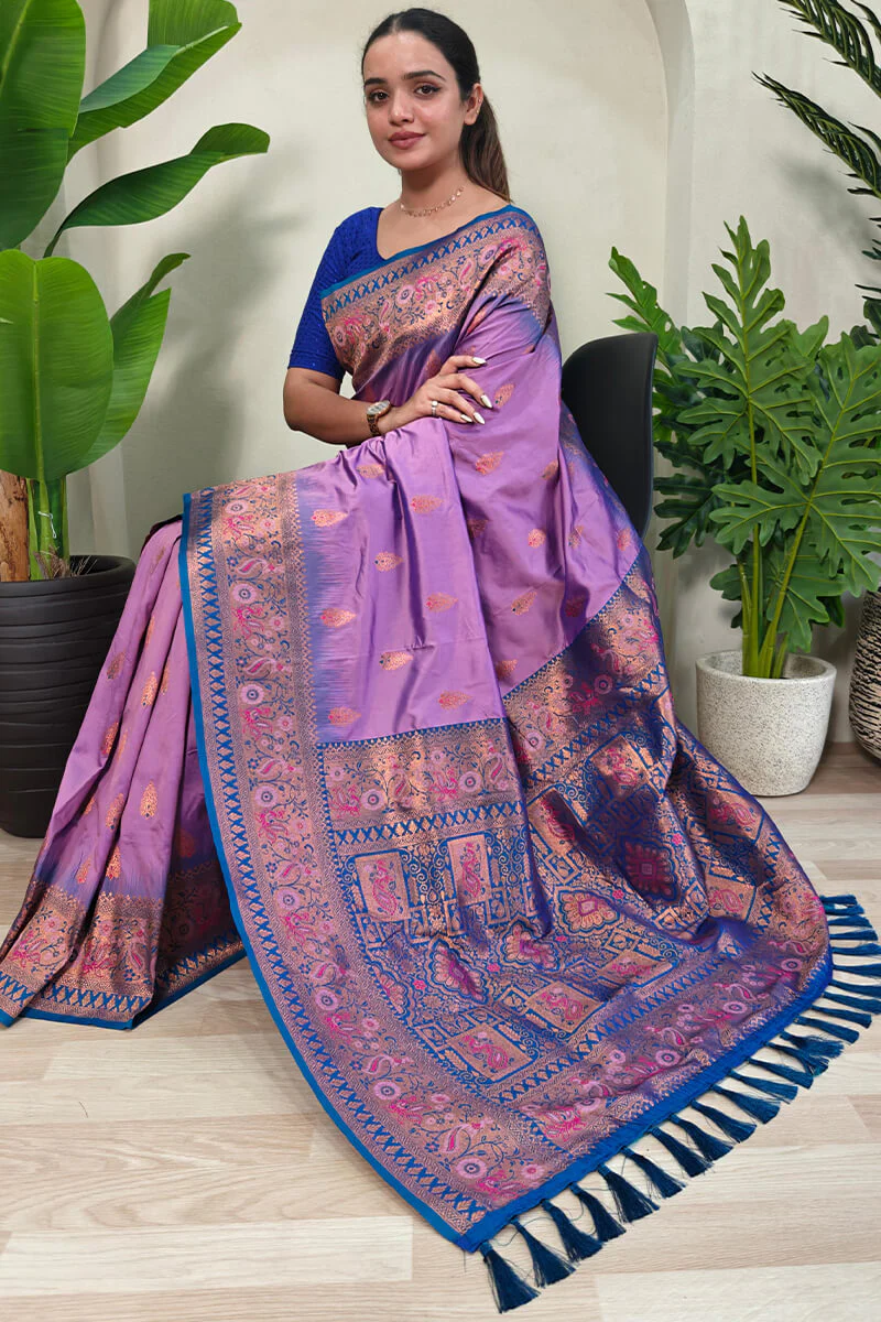 Chatoyant Lavender Soft Banarasi Silk Saree With Resonant Blouse Piece - Image 3