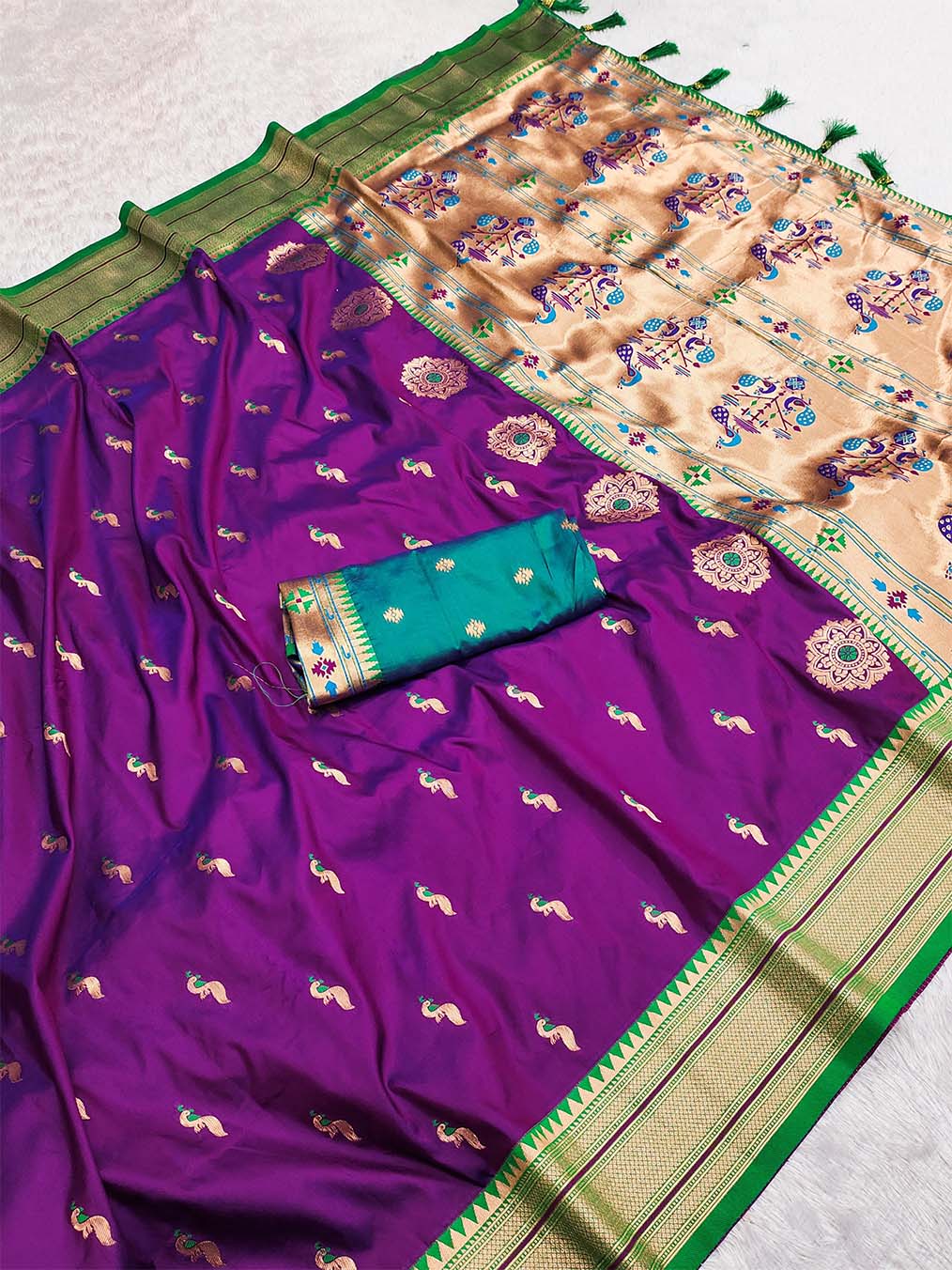 Classic Purple Paithani Silk Saree With Traditional Blouse Piece - Image 6