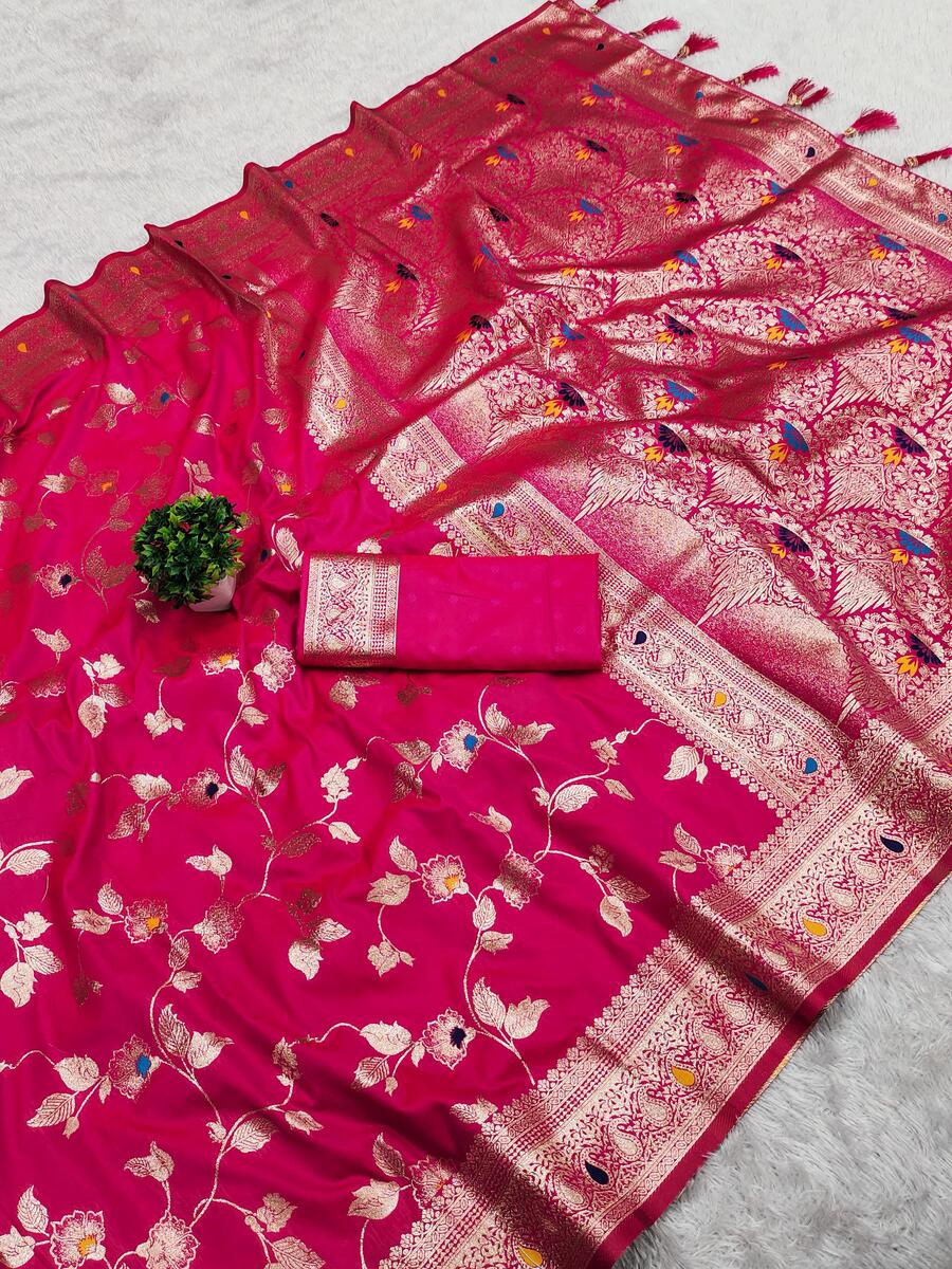Classy Dark Pink Pure Zari Weaving Banarasi Silk Saree With Embellished Blouse Piece