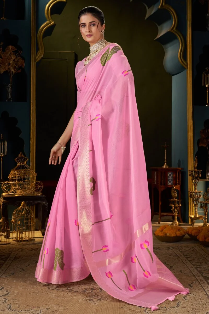 Classy Pink Cotton Silk Saree With Bewitching Blouse Piece - Image 3