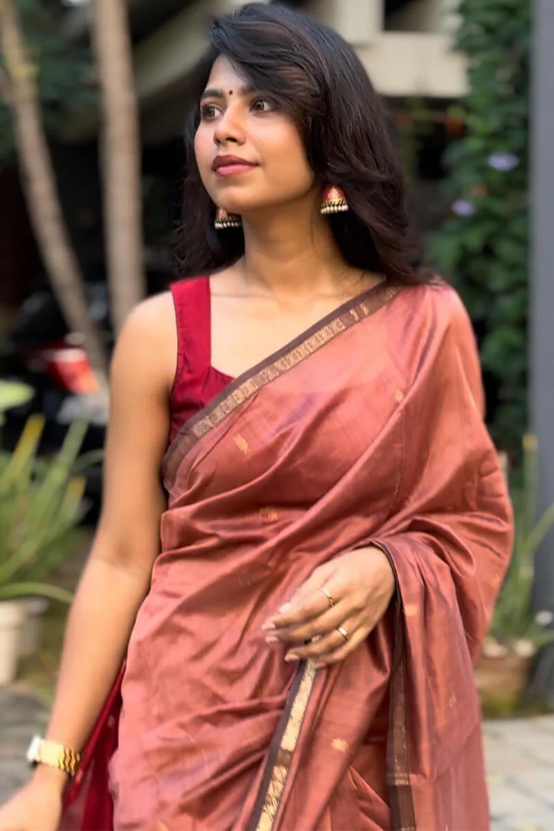 Comely Pink Cotton Silk Saree With Fancifull Blouse Piece - Image 5