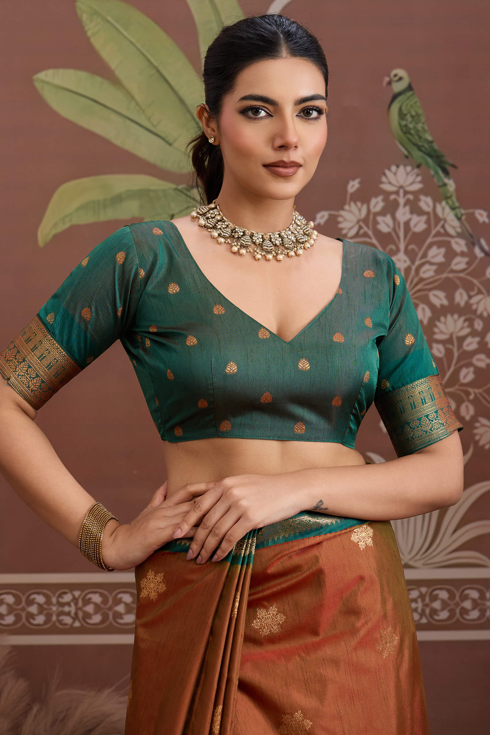 Delightful Brown Banarasi Tussar Silk Saree With Energetic Blouse Piece - Image 4
