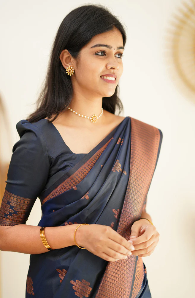 Delightful Navy Blue Soft Silk Saree With Prettiest Blouse Piece - Image 3