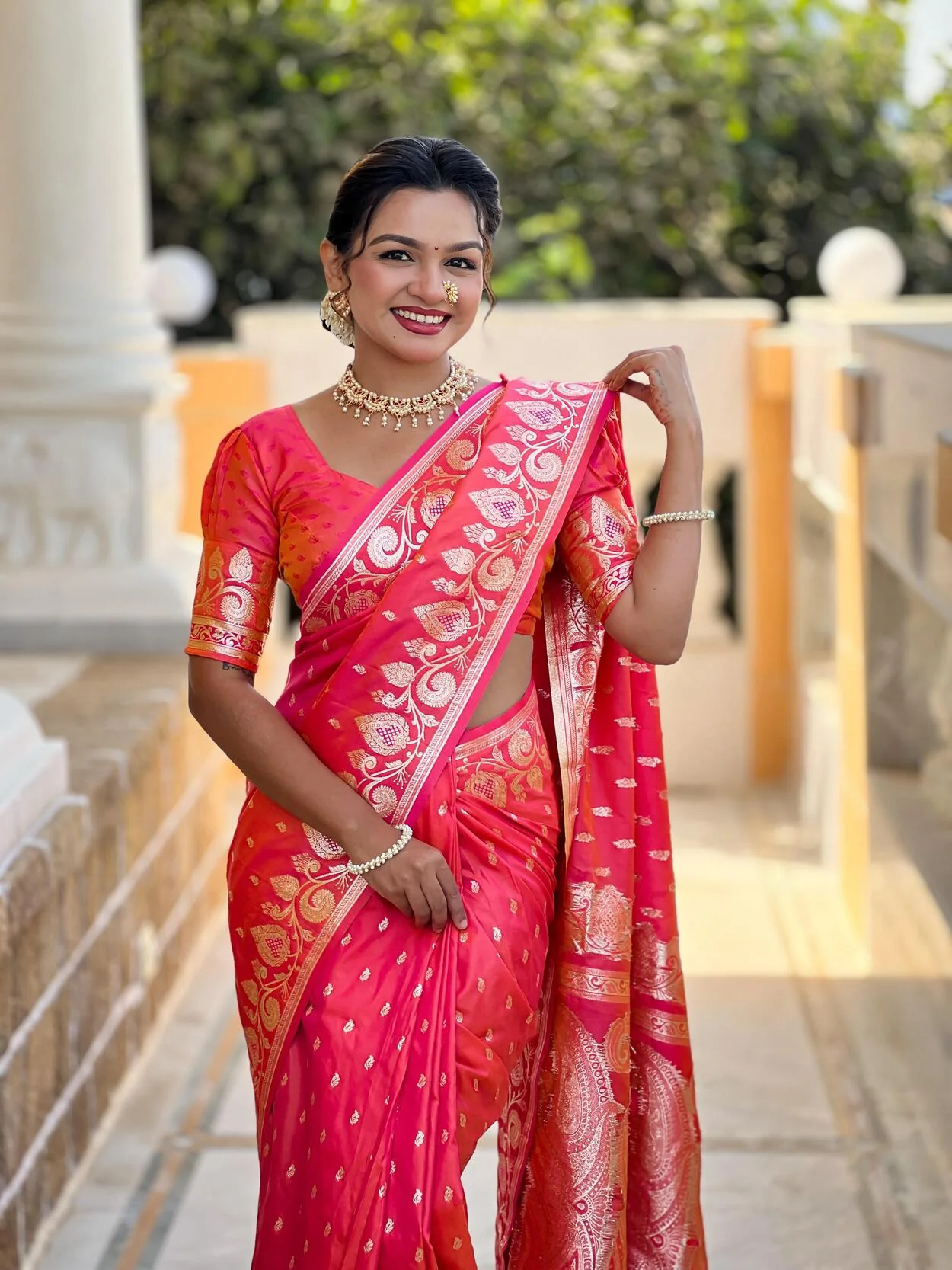Delightful Pink Soft Banarasi Silk Saree With Jubilant Blouse Piece - Image 2
