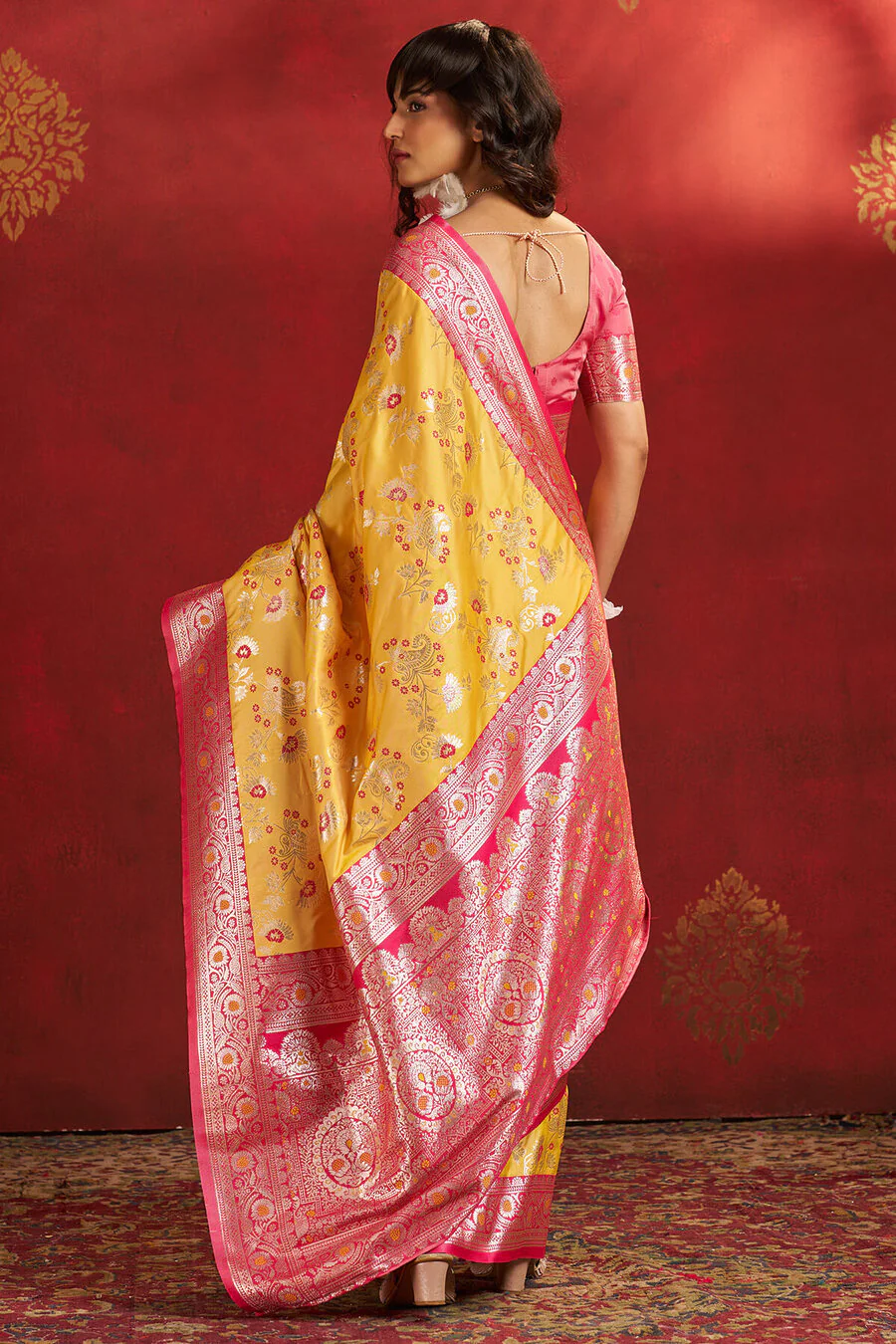 Demanding Yellow Pure Zari Weaving Banarasi Silk Saree With Girlish Blouse Piece - Image 6