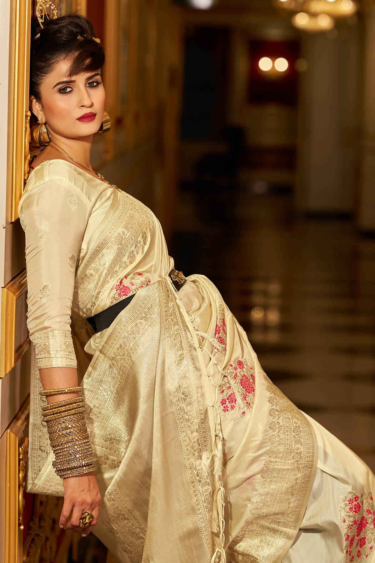 Demesne Beige Pure Zari Weaving Banarasi Silk Saree With Scintillating Blouse Piece - Image 2