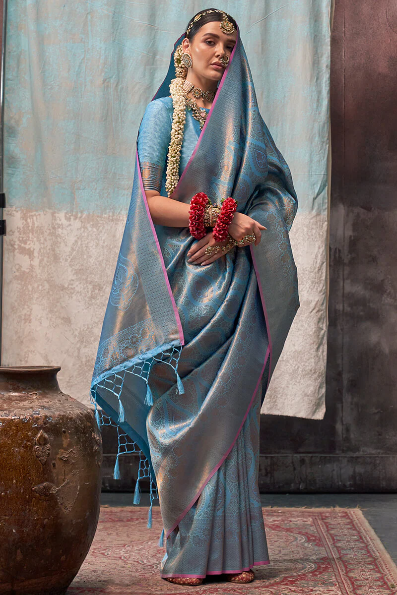 Demesne Firozi Kanjivaram Silk Saree With Imbrication Blouse Piece - Image 3