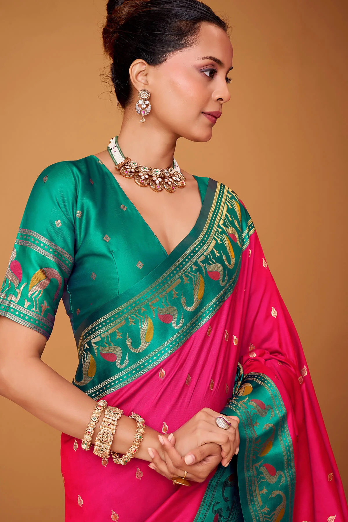 Denouement Dark Pink Banarasi Satin Silk Saree With Sumptuous Blouse - Image 4
