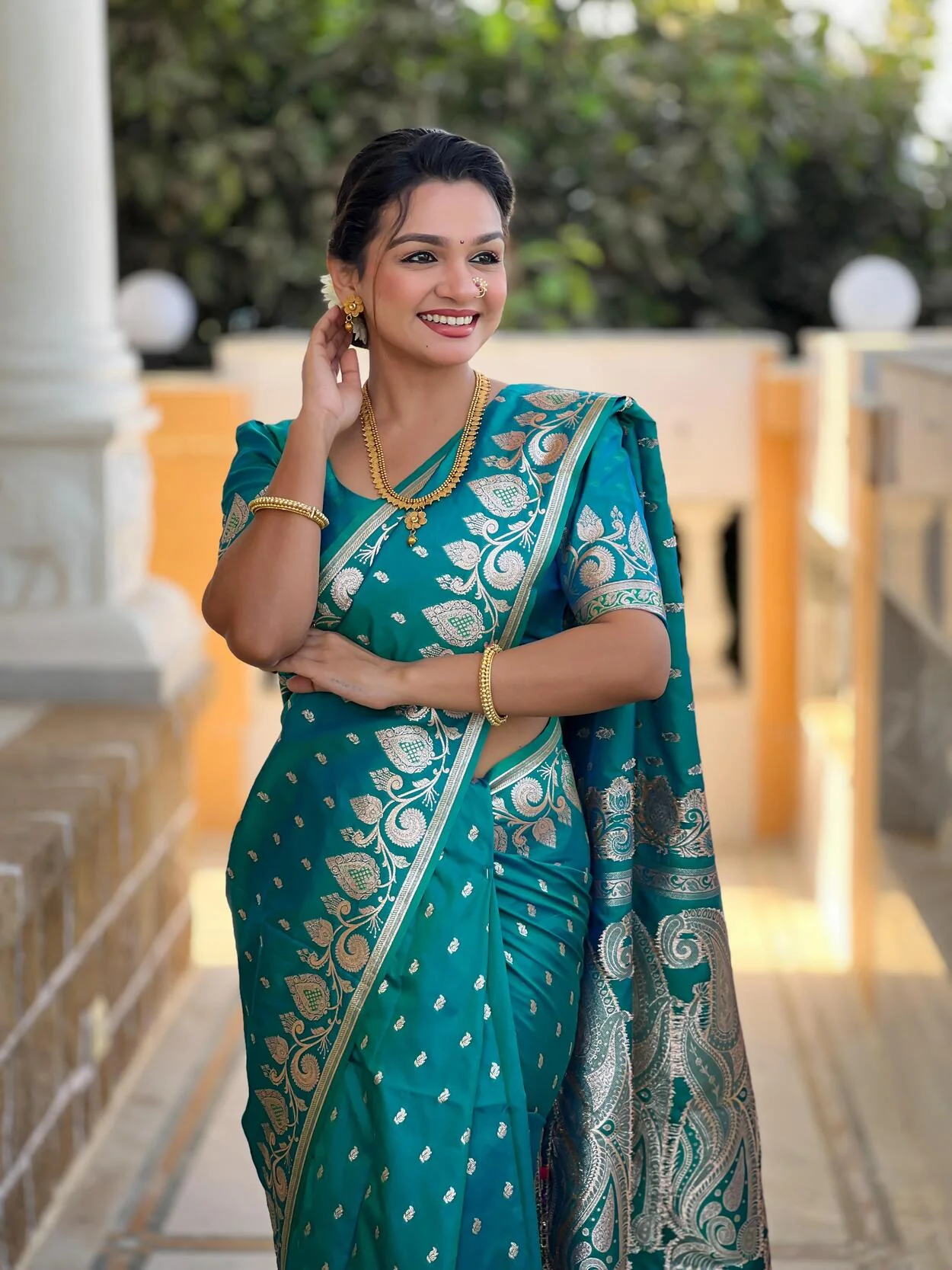 Denouement Rama Soft Banarasi Silk Saree With Delectable Blouse Piece - Image 2