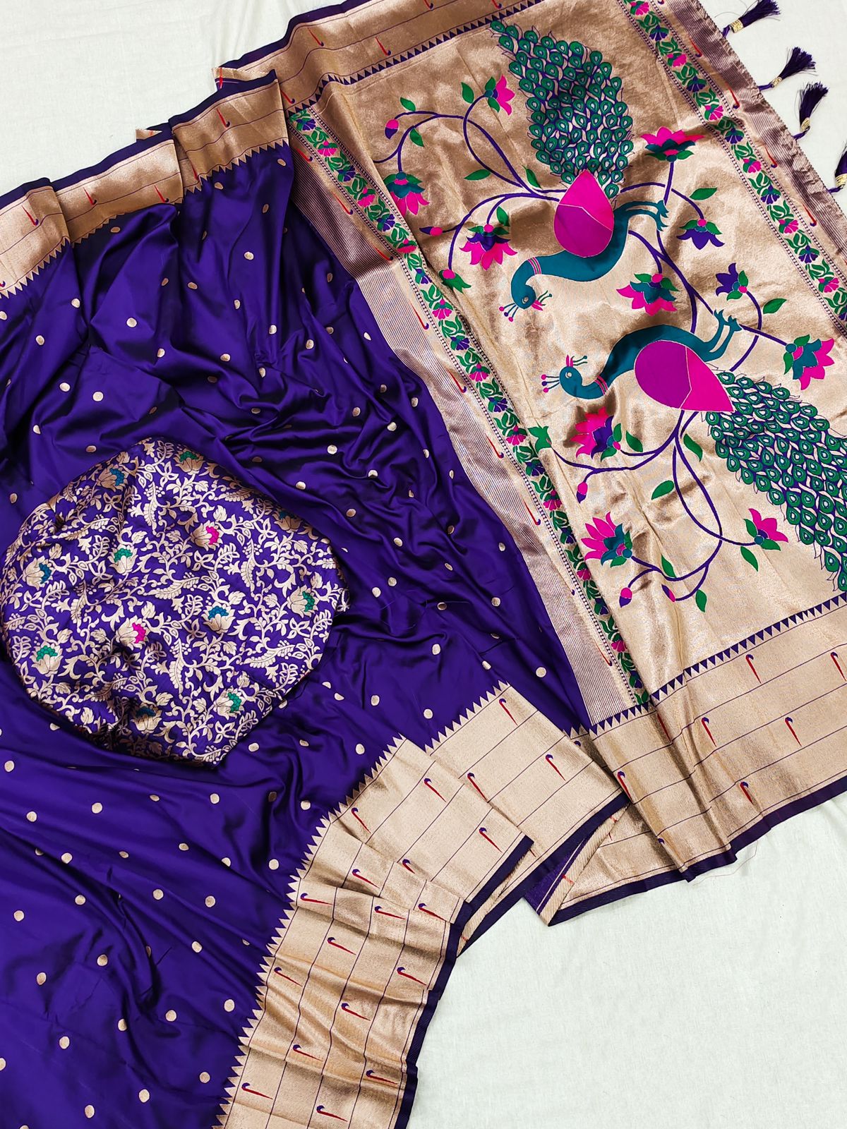 Deserving Navy Blue Paithani Silk Saree With Appealing Blouse Piece - Image 2